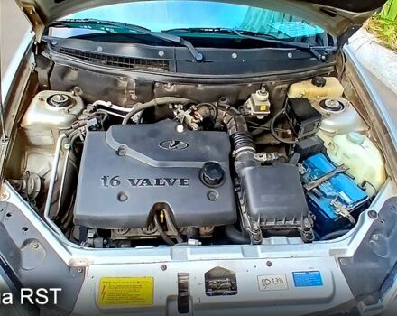 ВАЗ Priora, объемом двигателя 1.6 л и пробегом 120 тыс. км за 3300 $, фото 2 на Automoto.ua