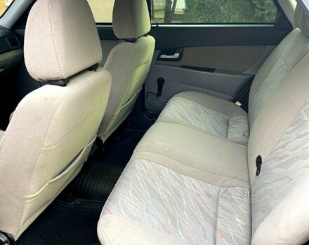 ВАЗ Priora, объемом двигателя 1.6 л и пробегом 211 тыс. км за 1900 $, фото 8 на Automoto.ua