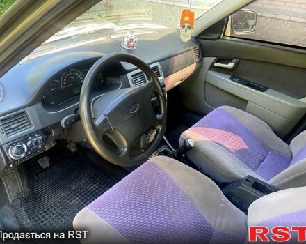 ВАЗ Priora, объемом двигателя 1.6 л и пробегом 200 тыс. км за 2000 $, фото 3 на Automoto.ua