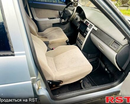 ВАЗ Priora, объемом двигателя 1.6 л и пробегом 159 тыс. км за 1450 $, фото 4 на Automoto.ua