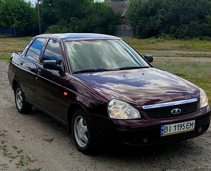 ВАЗ Priora, объемом двигателя 1.6 л и пробегом 199 тыс. км за 1999 $, фото 1 на Automoto.ua