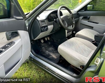 ВАЗ Priora, объемом двигателя 1.6 л и пробегом 150 тыс. км за 2500 $, фото 5 на Automoto.ua