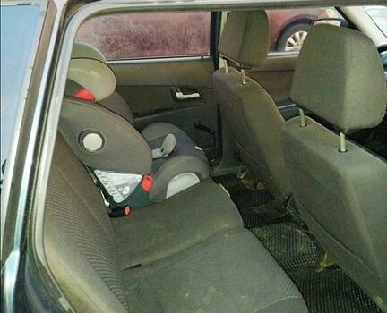 ВАЗ Priora, об'ємом двигуна 1.6 л та пробігом 163 тис. км за 2300 $, фото 3 на Automoto.ua