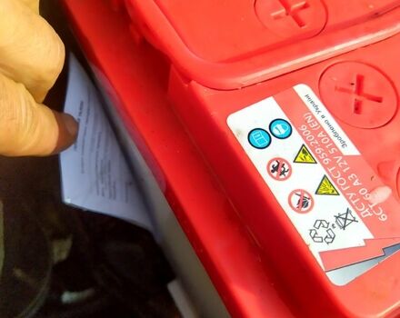 Серый ВАЗ Priora, объемом двигателя 1.6 л и пробегом 150 тыс. км за 2700 $, фото 12 на Automoto.ua