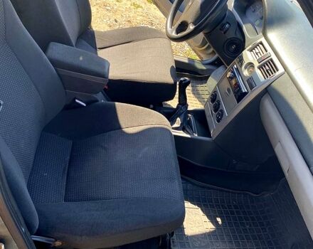 Серый ВАЗ Priora, объемом двигателя 1.6 л и пробегом 220 тыс. км за 2200 $, фото 2 на Automoto.ua