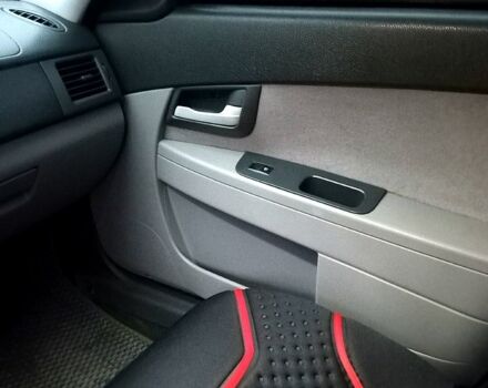 Серый ВАЗ Priora, объемом двигателя 1.6 л и пробегом 0 тыс. км за 2450 $, фото 5 на Automoto.ua