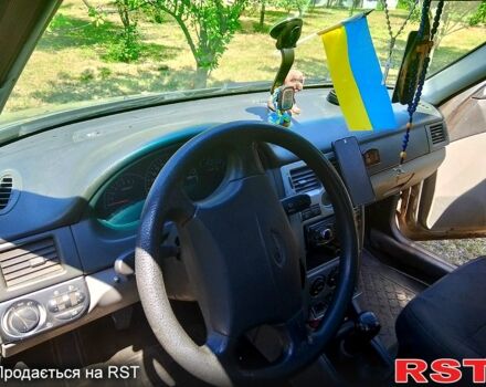 Сірий ВАЗ Priora, об'ємом двигуна 1.6 л та пробігом 260 тис. км за 1500 $, фото 3 на Automoto.ua