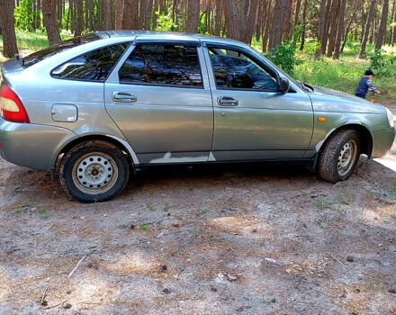 Серый ВАЗ Priora, объемом двигателя 1.6 л и пробегом 180 тыс. км за 2650 $, фото 1 на Automoto.ua