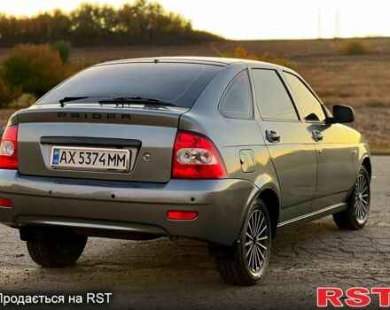 Серый ВАЗ Priora, объемом двигателя 1.6 л и пробегом 200 тыс. км за 2750 $, фото 4 на Automoto.ua