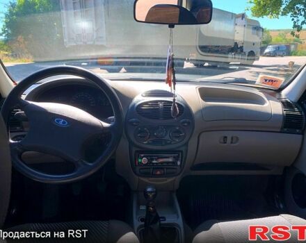 Серый ВАЗ Priora, объемом двигателя 1.6 л и пробегом 130 тыс. км за 1900 $, фото 10 на Automoto.ua