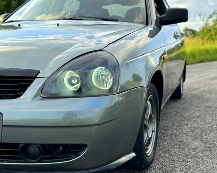 Серый ВАЗ Priora, объемом двигателя 1.6 л и пробегом 150 тыс. км за 2750 $, фото 2 на Automoto.ua