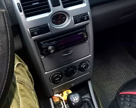 Серый ВАЗ Priora, объемом двигателя 1.6 л и пробегом 0 тыс. км за 2450 $, фото 6 на Automoto.ua