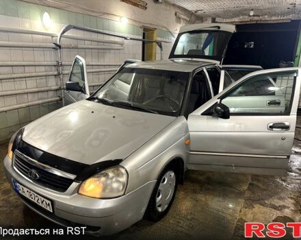 Серый ВАЗ Priora, объемом двигателя 1.6 л и пробегом 187 тыс. км за 2000 $, фото 1 на Automoto.ua