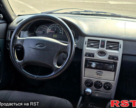 Серый ВАЗ Priora, объемом двигателя 1.6 л и пробегом 250 тыс. км за 1600 $, фото 8 на Automoto.ua