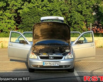 Серый ВАЗ Priora, объемом двигателя 1.6 л и пробегом 208 тыс. км за 2570 $, фото 5 на Automoto.ua