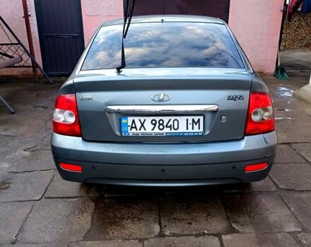 Серый ВАЗ Priora, объемом двигателя 1.6 л и пробегом 188 тыс. км за 1900 $, фото 4 на Automoto.ua