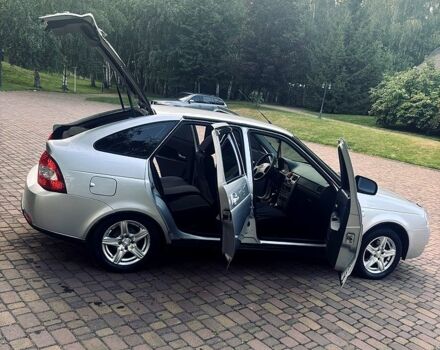 Серый ВАЗ Priora, объемом двигателя 1.6 л и пробегом 111 тыс. км за 4300 $, фото 1 на Automoto.ua