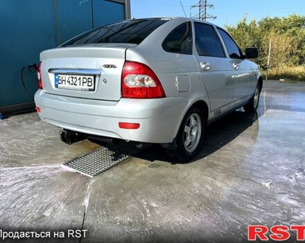 Серый ВАЗ Priora, объемом двигателя 1.6 л и пробегом 278 тыс. км за 2350 $, фото 3 на Automoto.ua