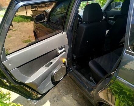 Серый ВАЗ Priora, объемом двигателя 1.6 л и пробегом 142 тыс. км за 4000 $, фото 3 на Automoto.ua