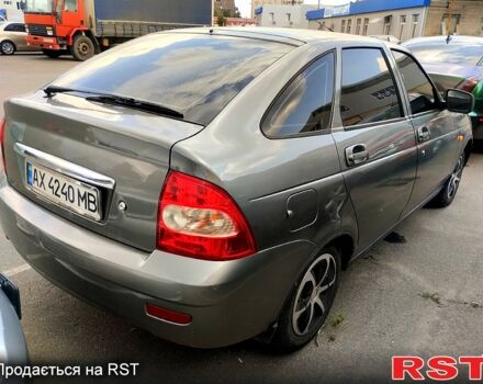 ВАЗ Priora 2013 в Киеве на Automoto.ua Серый ВАЗ Priora, объемом двигателя 1.6 л и пробегом 180 тыс. км за 3850 $, фото 3 на Automoto.ua