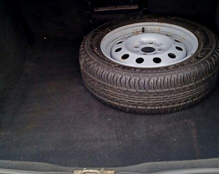 Сірий ВАЗ Priora, об'ємом двигуна 1.6 л та пробігом 155 тис. км за 3100 $, фото 7 на Automoto.ua