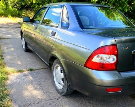 Серый ВАЗ Priora, объемом двигателя 1.6 л и пробегом 182 тыс. км за 2700 $, фото 6 на Automoto.ua