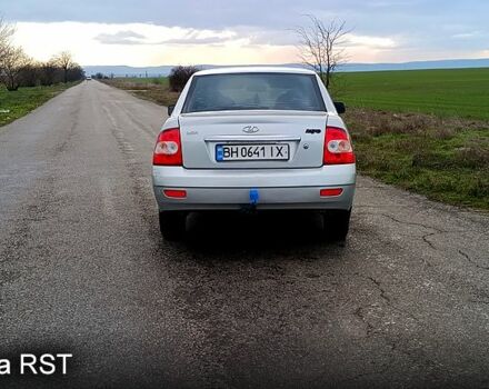 Серый ВАЗ Priora, объемом двигателя 1.6 л и пробегом 178 тыс. км за 2550 $, фото 3 на Automoto.ua