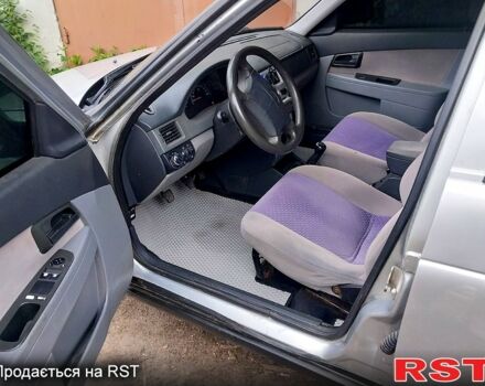Сірий ВАЗ Priora, об'ємом двигуна 1.6 л та пробігом 220 тис. км за 2800 $, фото 7 на Automoto.ua