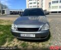 Серый ВАЗ Priora, объемом двигателя 1.6 л и пробегом 170 тыс. км за 2100 $, фото 1 на Automoto.ua