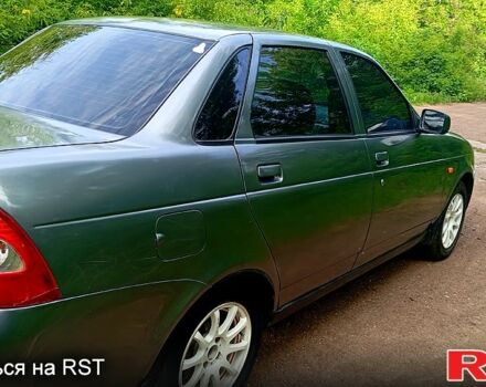 Серый ВАЗ Priora, объемом двигателя 1.6 л и пробегом 250 тыс. км за 2350 $, фото 7 на Automoto.ua