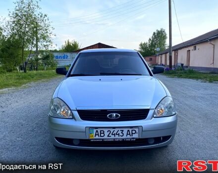 Серый ВАЗ Priora, объемом двигателя 1.6 л и пробегом 300 тыс. км за 2180 $, фото 1 на Automoto.ua