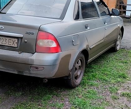 Серый ВАЗ Priora, объемом двигателя 1.6 л и пробегом 337 тыс. км за 1850 $, фото 2 на Automoto.ua