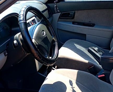 Серый ВАЗ Priora, объемом двигателя 1.6 л и пробегом 160 тыс. км за 2000 $, фото 5 на Automoto.ua