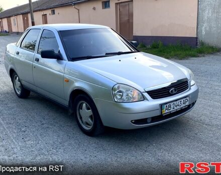 Серый ВАЗ Priora, объемом двигателя 1.6 л и пробегом 300 тыс. км за 2180 $, фото 2 на Automoto.ua