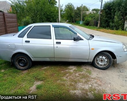 Серый ВАЗ Priora, объемом двигателя 1.6 л и пробегом 300 тыс. км за 1100 $, фото 3 на Automoto.ua