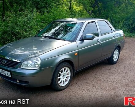 Серый ВАЗ Priora, объемом двигателя 1.6 л и пробегом 250 тыс. км за 2350 $, фото 4 на Automoto.ua