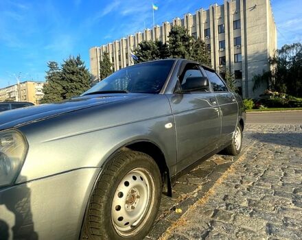 Сірий ВАЗ Priora, об'ємом двигуна 1.6 л та пробігом 217 тис. км за 2400 $, фото 1 на Automoto.ua
