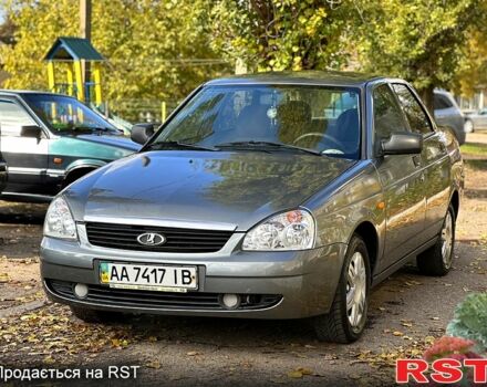 Серый ВАЗ Priora, объемом двигателя 1.6 л и пробегом 145 тыс. км за 2750 $, фото 1 на Automoto.ua