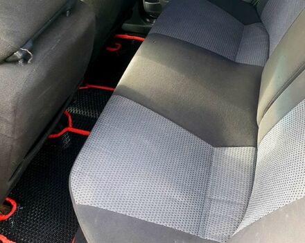 Серый ВАЗ Priora, объемом двигателя 1.6 л и пробегом 190 тыс. км за 2400 $, фото 5 на Automoto.ua