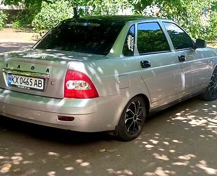 Серый ВАЗ Priora, объемом двигателя 1.6 л и пробегом 284 тыс. км за 2050 $, фото 4 на Automoto.ua
