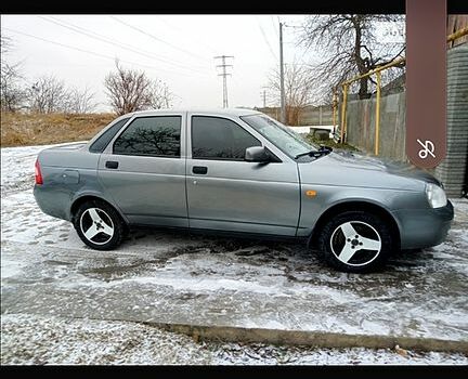 Сірий ВАЗ Priora, об'ємом двигуна 1.6 л та пробігом 255 тис. км за 3000 $, фото 3 на Automoto.ua