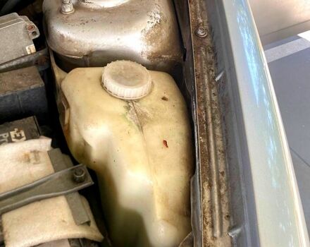 Серый ВАЗ Priora, объемом двигателя 1.6 л и пробегом 177 тыс. км за 2200 $, фото 4 на Automoto.ua