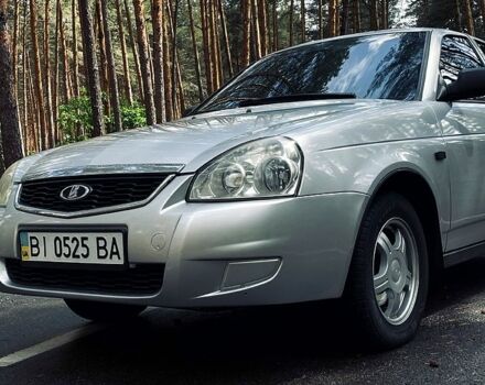 Серый ВАЗ Priora, объемом двигателя 1.6 л и пробегом 170 тыс. км за 3300 $, фото 2 на Automoto.ua