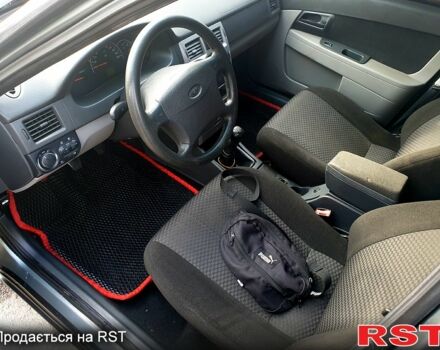 Серый ВАЗ Priora, объемом двигателя 1.6 л и пробегом 190 тыс. км за 2400 $, фото 3 на Automoto.ua