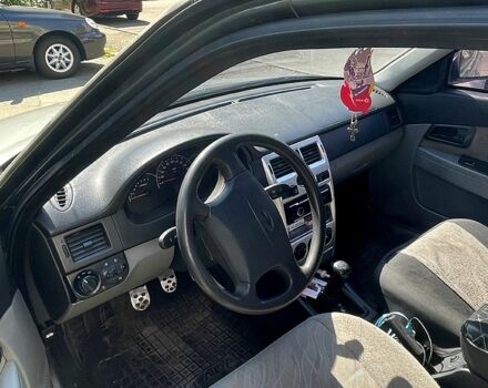 Серый ВАЗ Priora, объемом двигателя 1.6 л и пробегом 270 тыс. км за 2000 $, фото 4 на Automoto.ua