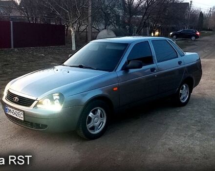 Сірий ВАЗ Priora, об'ємом двигуна 1.6 л та пробігом 151 тис. км за 2850 $, фото 1 на Automoto.ua