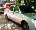 Серый ВАЗ Priora, объемом двигателя 1.6 л и пробегом 284 тыс. км за 2050 $, фото 1 на Automoto.ua