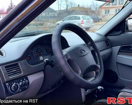 Серый ВАЗ Priora, объемом двигателя 1.6 л и пробегом 229 тыс. км за 2590 $, фото 5 на Automoto.ua