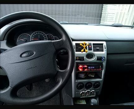 Сірий ВАЗ Priora, об'ємом двигуна 1.6 л та пробігом 255 тис. км за 3000 $, фото 4 на Automoto.ua