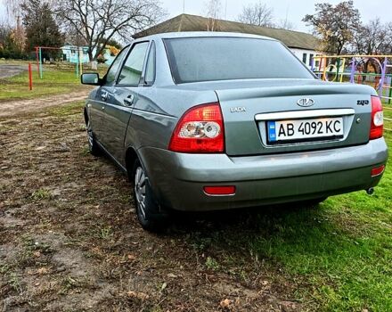 Серый ВАЗ Priora, объемом двигателя 1.6 л и пробегом 182 тыс. км за 2499 $, фото 3 на Automoto.ua